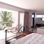 Luxury 12 Bed Villa, Amazing Views, Solar Power